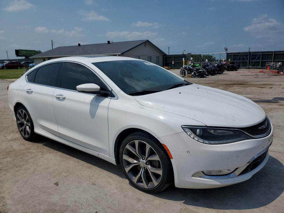 62983166 :رقم المزاد ، 1C3CCCCG6FN661403 vin ، 2015 Chrysler 200 مزاد بيع