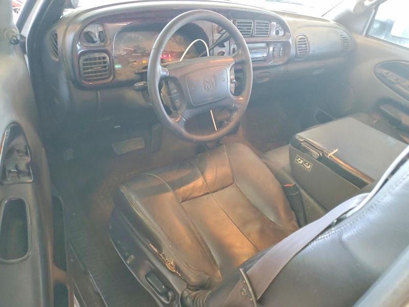 2001 Dodge Ram 2500 მანქანა იყიდება აუქციონზე, vin: 1B7KF23W41J601572, აუქციონის ნომერი: 62717136