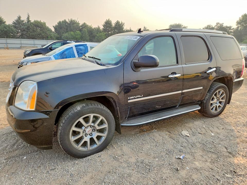 61122136 :رقم المزاد ، 1GKS2EEF4DR209289 vin ، 2013 Gmc Yukon مزاد بيع