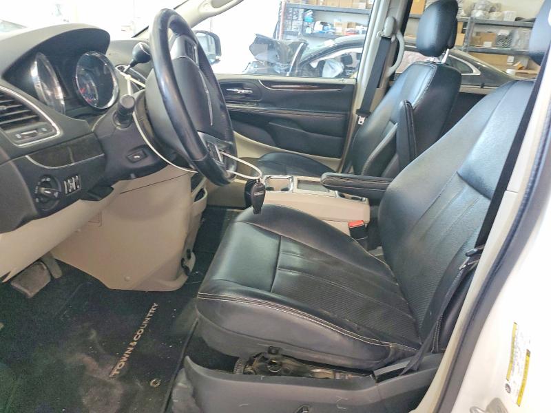 60855796 :رقم المزاد ، 2C4RC1CG7DR641722 vin ، 2013 Chrysler Town & Country مزاد بيع