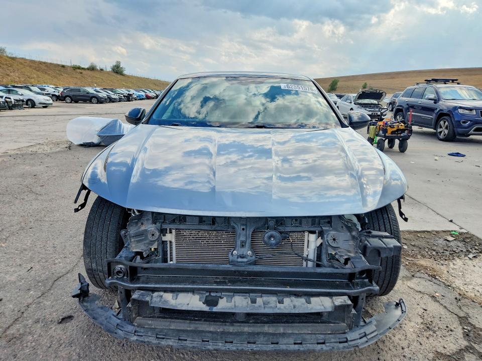 62851576 :رقم المزاد ، 3VWC57BU3KM110819 vin ، 2019 Volkswagen Jetta مزاد بيع