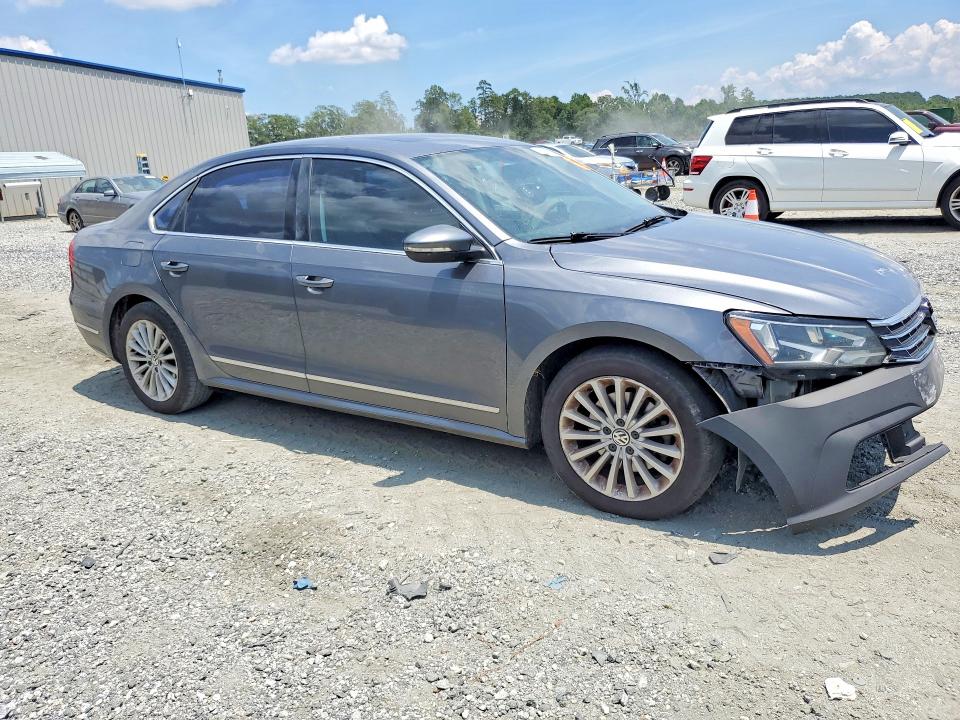 2016 Volkswagen Passat მანქანა იყიდება აუქციონზე, vin: 1VWBT7A35GC022955, აუქციონის ნომერი: 60972076