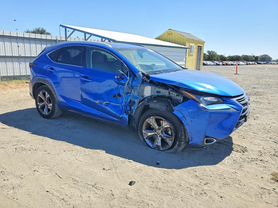 61752536 :رقم المزاد ، JTJYARBZ7H2058815 vin ، 2017 Lexus Nx 200t مزاد بيع