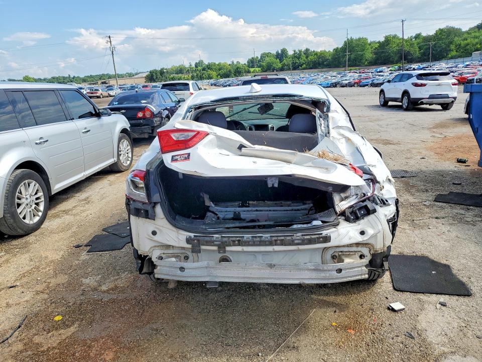 59697696 :رقم المزاد ، 1G1BE5SM2K7146698 vin ، 2019 Chevrolet Cruze مزاد بيع