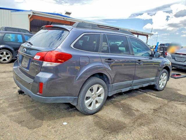 62718376 :رقم المزاد ، 4S4BRCCCXA3333209 vin ، 2010 Subaru Outback مزاد بيع