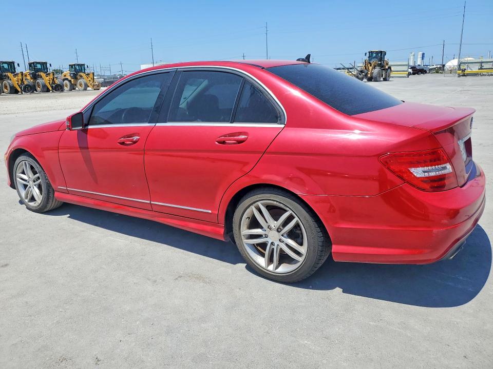 62535776 :رقم المزاد ، WDDGF4HB9EG242736 vin ، 2014 Mercedes-benz C مزاد بيع