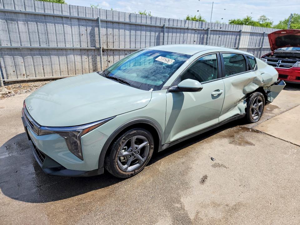 60552576 :رقم المزاد ، 3KPFT4DE5TE294456 vin ، 2026 Kia K4 مزاد بيع