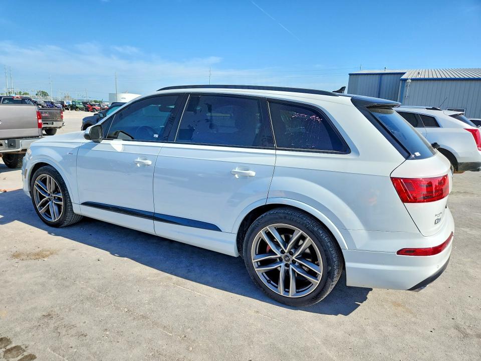 Продаж на аукціоні авто 2017 Audi Q7, vin: WA1VAAF79HD022980, номер лоту: 59219516