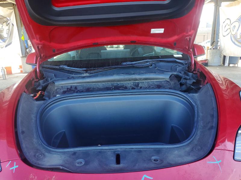63425526 :رقم المزاد ، 7SAYGDEEXNF346711 vin ، 2022 Tesla Model Y مزاد بيع