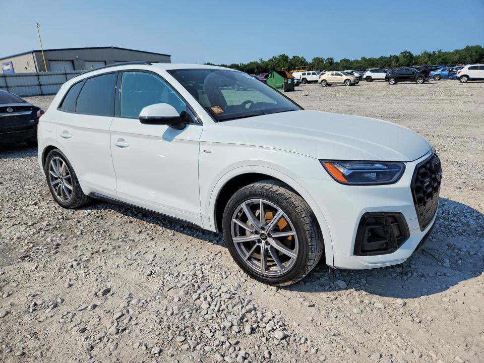 Продажа на аукционе авто 2022 Audi Q5 E, vin: WA1E2AFY8N2077062, номер лота: 62725776