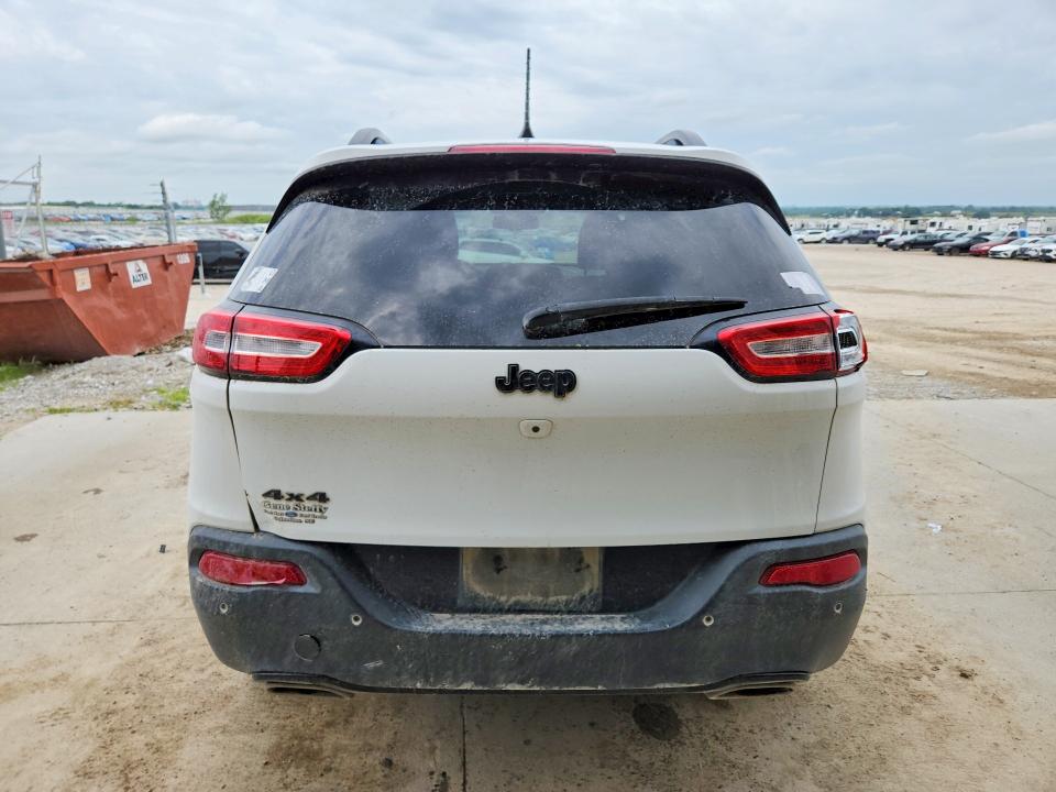 2016 Jeep Cherokee მანქანა იყიდება აუქციონზე, vin: 1C4PJMCS7GW232120, აუქციონის ნომერი: 63293486