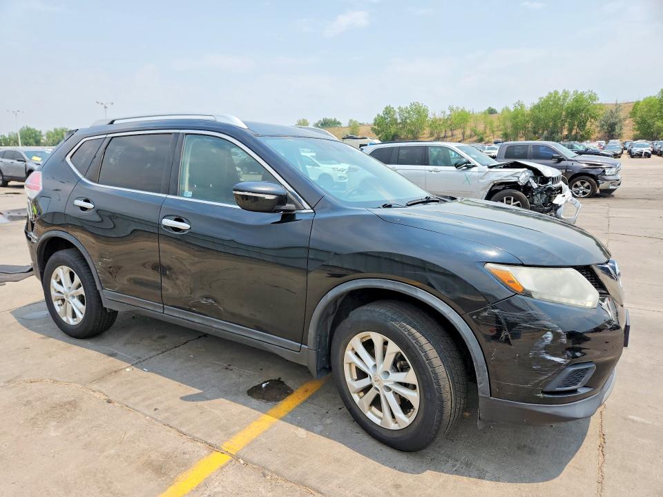 60233616 :رقم المزاد ، KNMAT2MV2FP513716 vin ، 2015 Nissan Rogue مزاد بيع