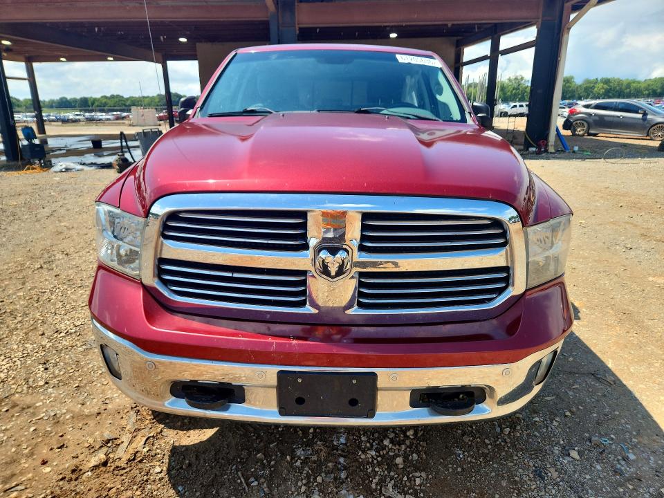 61205636 :رقم المزاد ، 1C6RR7GG5FS564448 vin ، 2015 Ram 1500 مزاد بيع