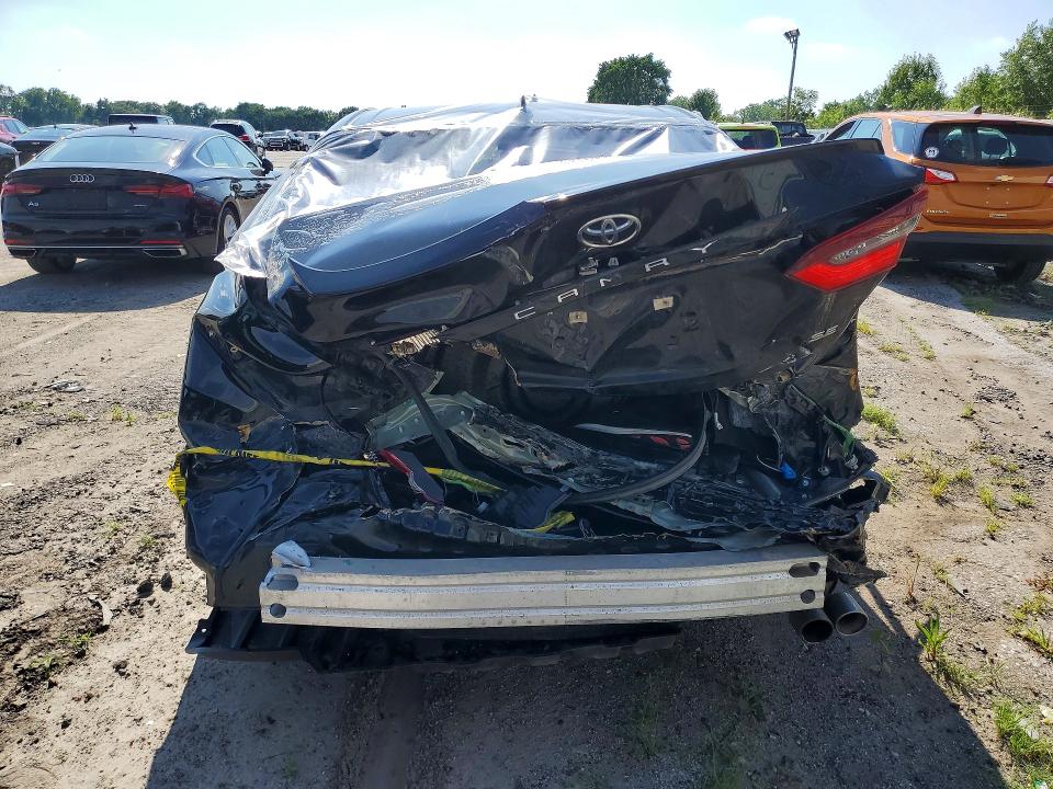 Продажа на аукционе авто 2023 Toyota Camry, vin: 4T1G11AK2PU737510, номер лота: 59912836