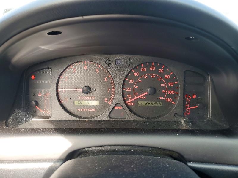 2002 Toyota Corolla მანქანა იყიდება აუქციონზე, vin: 1NXBR12E12Z598569, აუქციონის ნომერი: 61862346