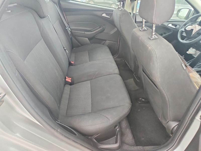 63286756 :رقم المزاد ، 1FADP3K2XJL238974 vin ، 2018 Ford Focus مزاد بيع