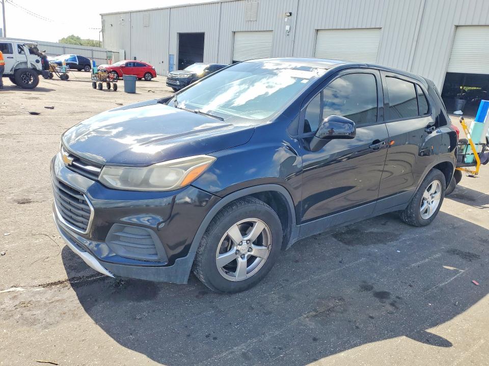 60330656 :رقم المزاد ، 3GNCJKSBXHL230932 vin ، 2017 Chevrolet Trax مزاد بيع