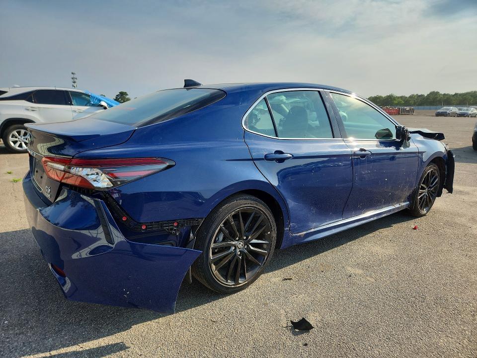Продажа на аукционе авто 2024 Toyota Camry, vin: 4T1KZ1AK8RU103334, номер лота: 60244526