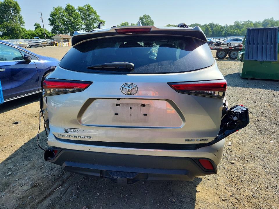 2022 Toyota Highlander მანქანა იყიდება აუქციონზე, vin: 5TDHZRBH6NS219999, აუქციონის ნომერი: 73343735