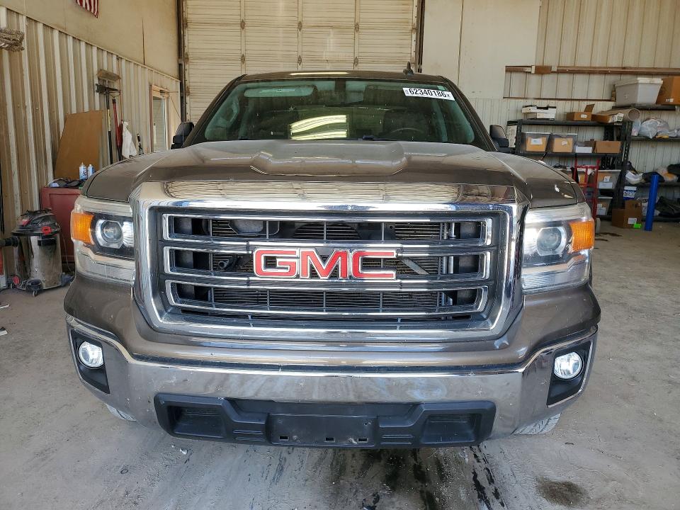 62340186 :رقم المزاد ، 3GTP1UEC1FG477000 vin ، 2015 Gmc Sierra مزاد بيع