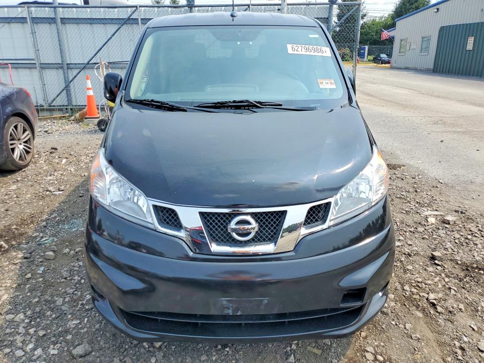 62796986 :رقم المزاد ، 3N6CM0KN4HK707811 vin ، 2017 Nissan Nv200 مزاد بيع
