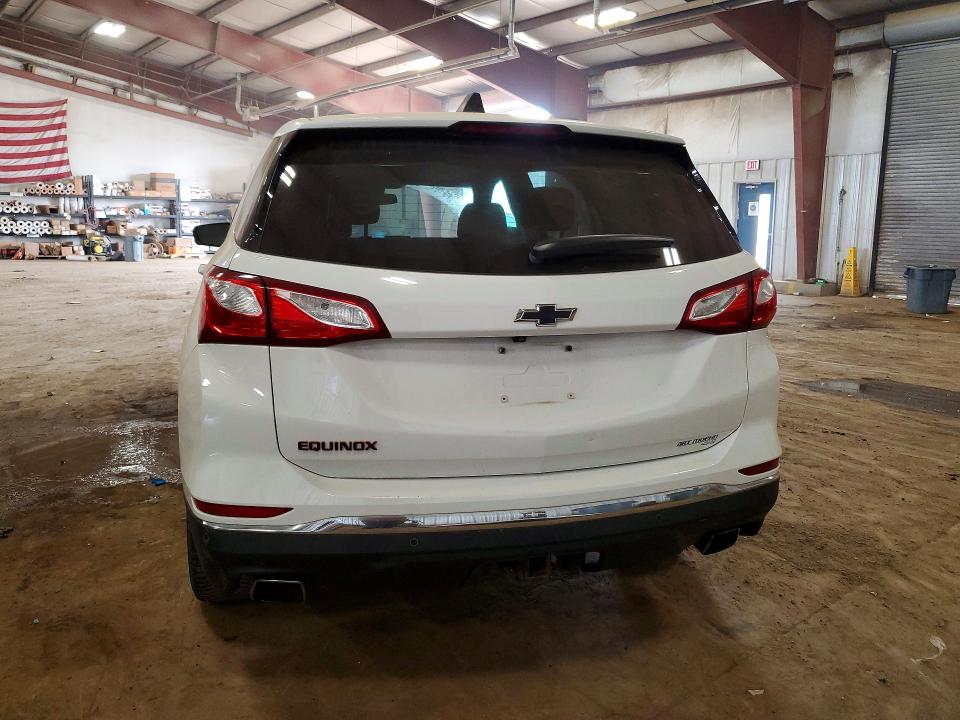 2018 Chevrolet Equinox მანქანა იყიდება აუქციონზე, vin: 2GNAXKEX1J6256259, აუქციონის ნომერი: 61131576