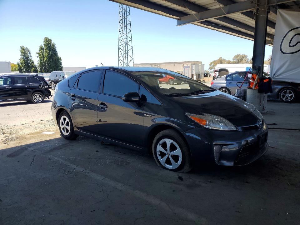 2015 Toyota Prius მანქანა იყიდება აუქციონზე, vin: JTDKN3DU9F0460162, აუქციონის ნომერი: 60988176