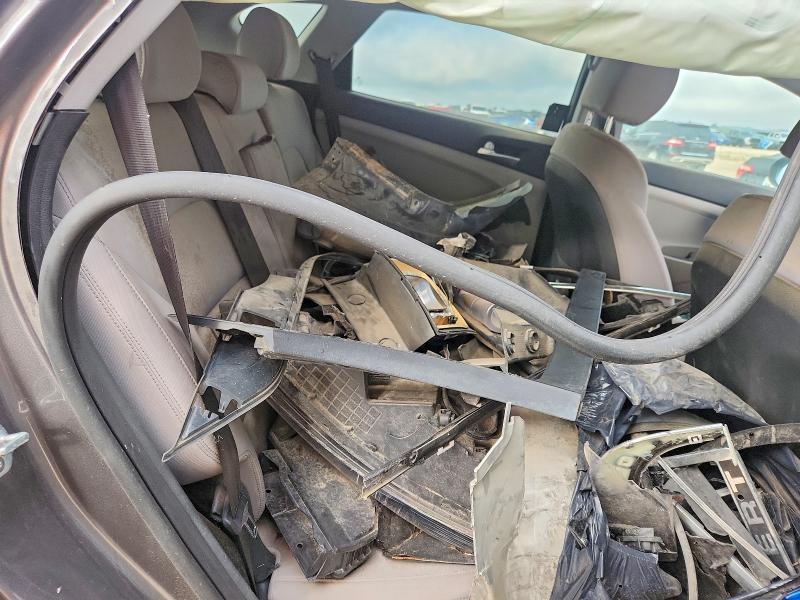 2020 Hyundai Tucson მანქანა იყიდება აუქციონზე, vin: KM8J33AL9LU261142, აუქციონის ნომერი: 61975826