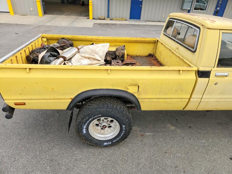 60151906 :رقم المزاد ، RN4701394 vin ، 1979 Toyota Truck مزاد بيع