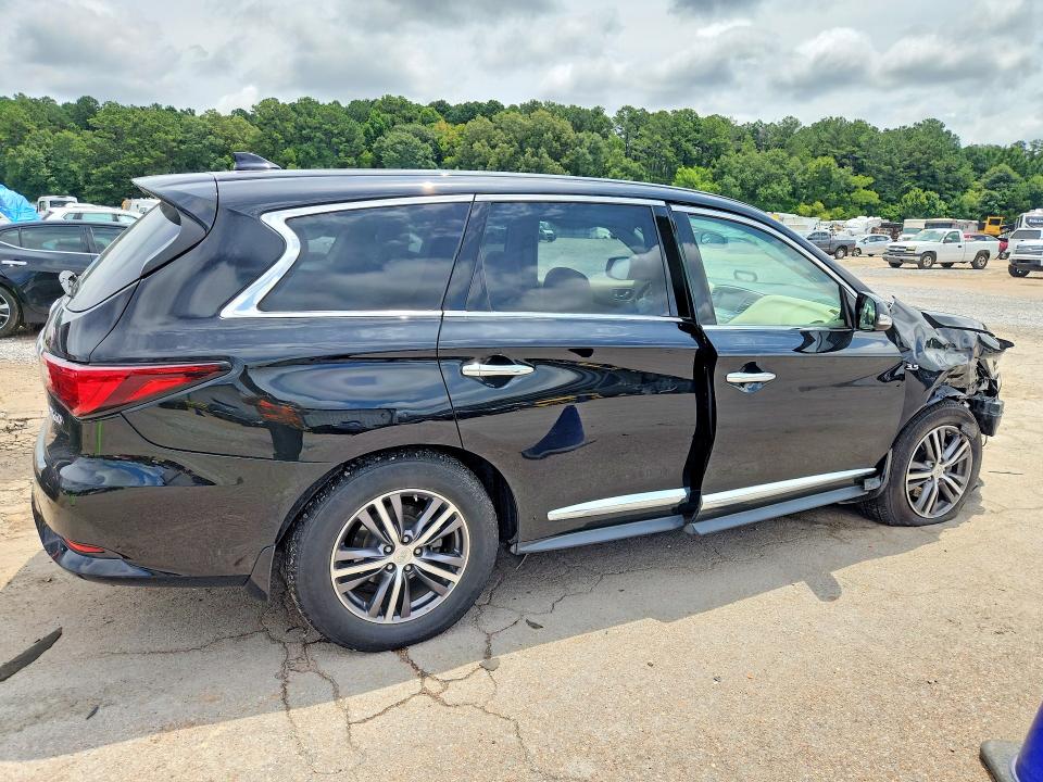 60648736 :رقم المزاد ، 5N1DL0MN6JC502117 vin ، 2018 Infiniti Qx60 مزاد بيع