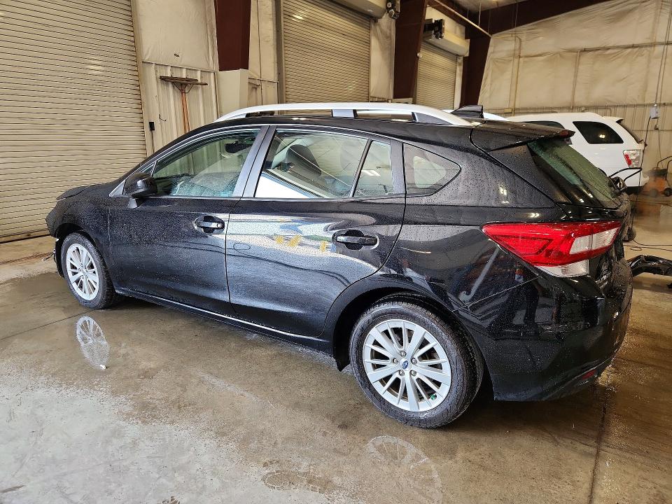 62483646 :رقم المزاد ، 4S3GTAB69J3742359 vin ، 2018 Subaru Impreza مزاد بيع