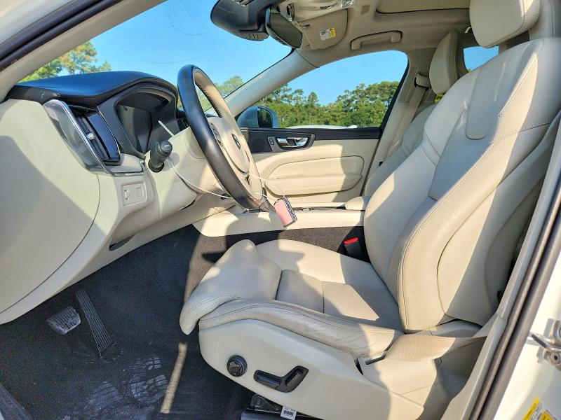 Продажа на аукционе авто 2018 Volvo Xc60, vin: YV4102RL9J1045895, номер лота: 61764846