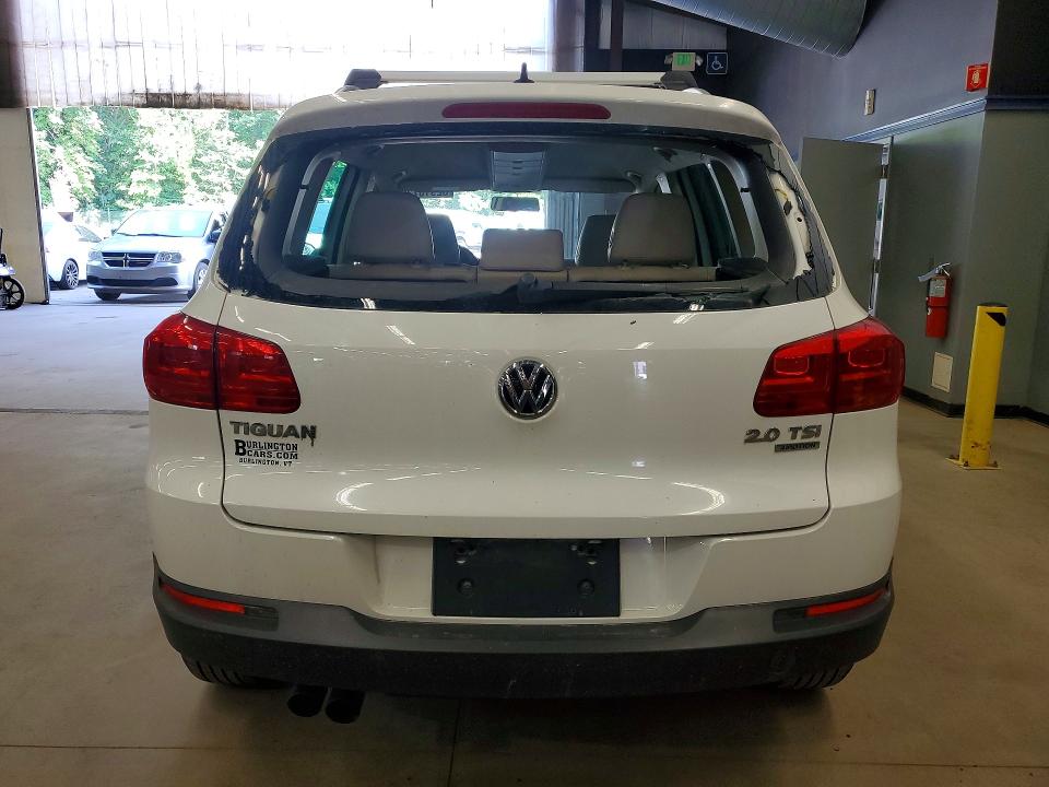 Продажа на аукционе авто 2012 Volkswagen Tiguan, vin: WVGBV7AX2CW607397, номер лота: 62918726