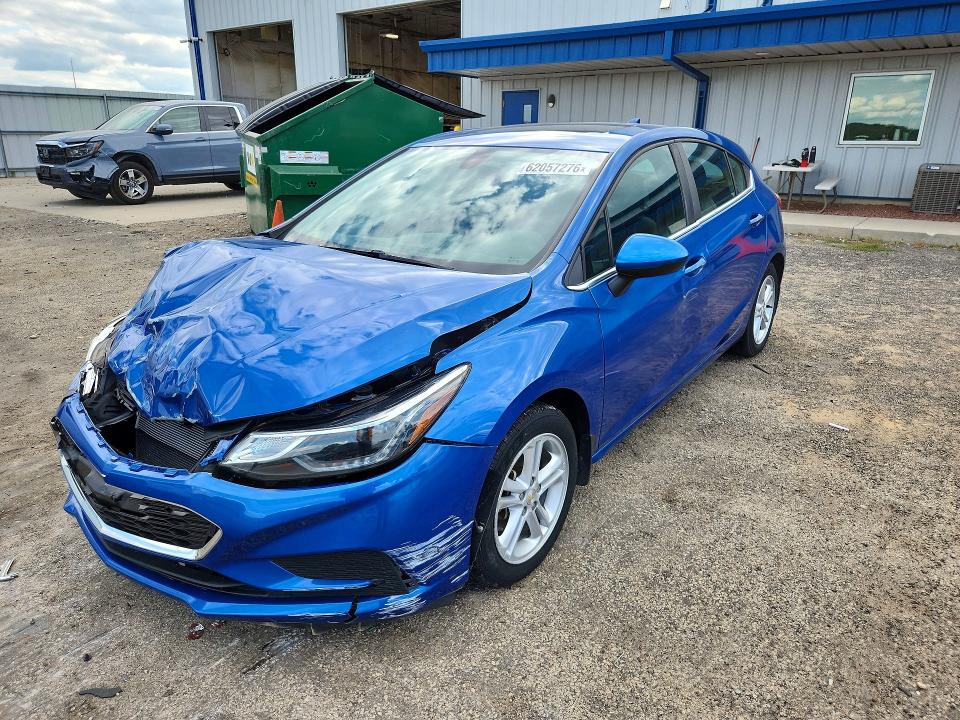 Продажа на аукционе авто 2017 Chevrolet Cruz Lt, vin: 3G1BE6SM2HS557843, номер лота: 62057276