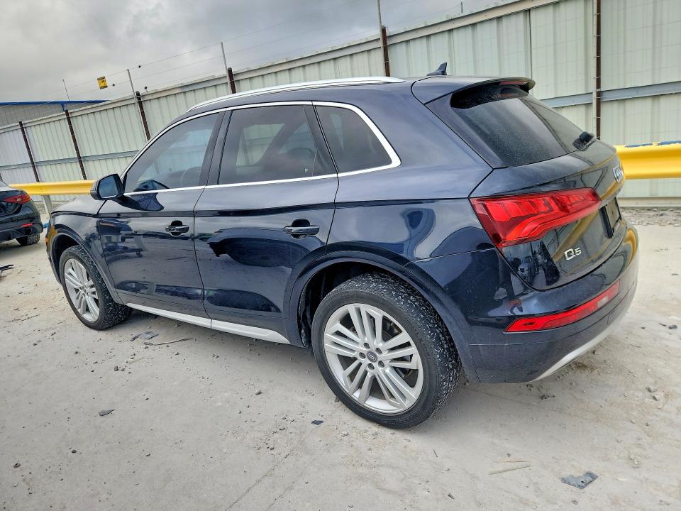 Продажа на аукционе авто 2018 Audi Q5, vin: WA1CNAFY5J2200115, номер лота: 62529776