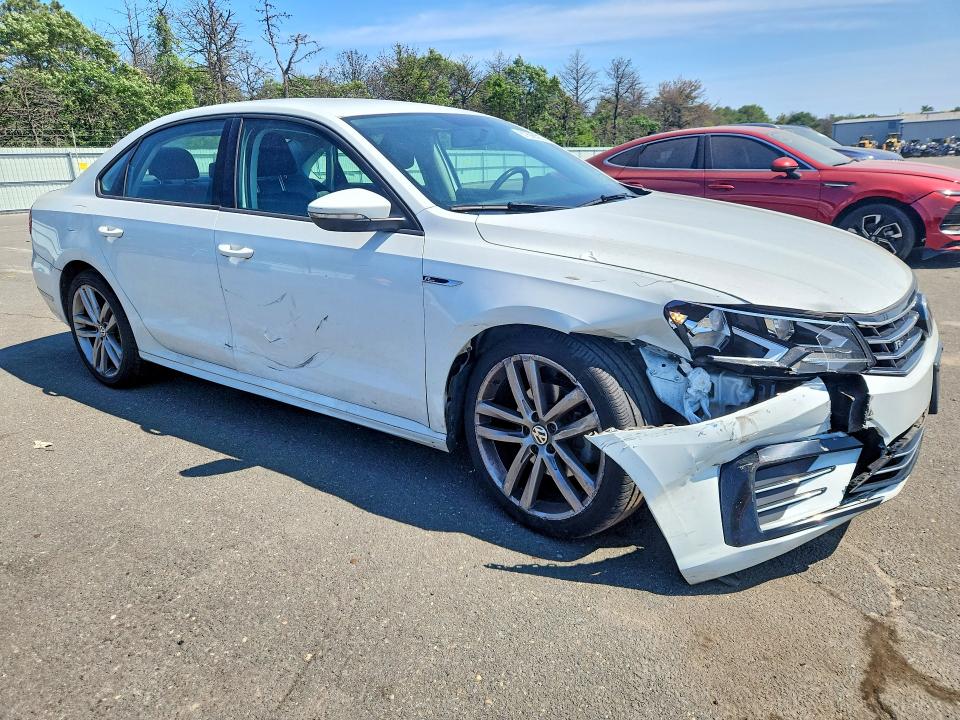 Aukcja sprzedaży 2018 Volkswagen Passat, vin: 1VWAA7A3XJC032423, numer aukcji: 61698596