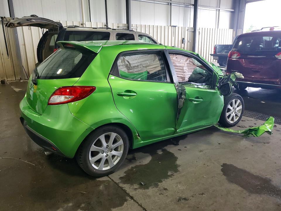 2011 Mazda Mazda2 მანქანა იყიდება აუქციონზე, vin: JM1DE1HY3B0123247, აუქციონის ნომერი: 62145876