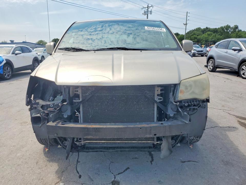 62583356 :رقم المزاد ، 2C4RC1BG8ER212219 vin ، 2014 Chrysler Town & Country مزاد بيع