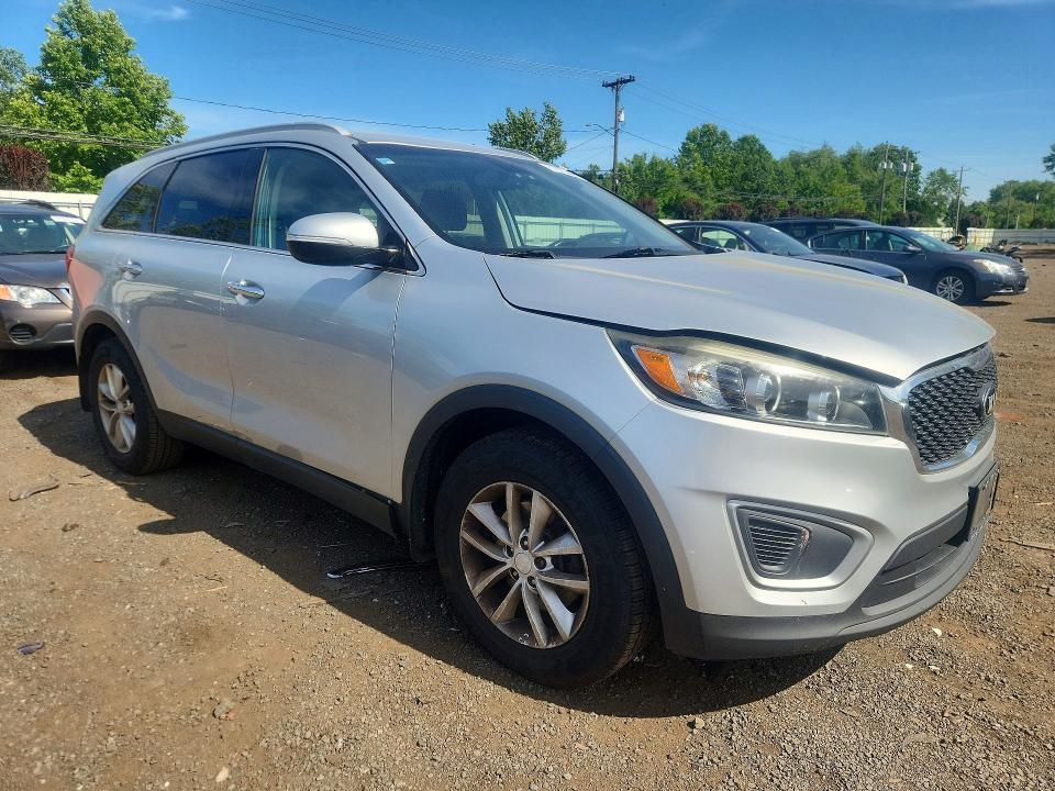 61692356 :رقم المزاد ، 5XYPG4A30HG254954 vin ، 2017 Kia Sorento مزاد بيع