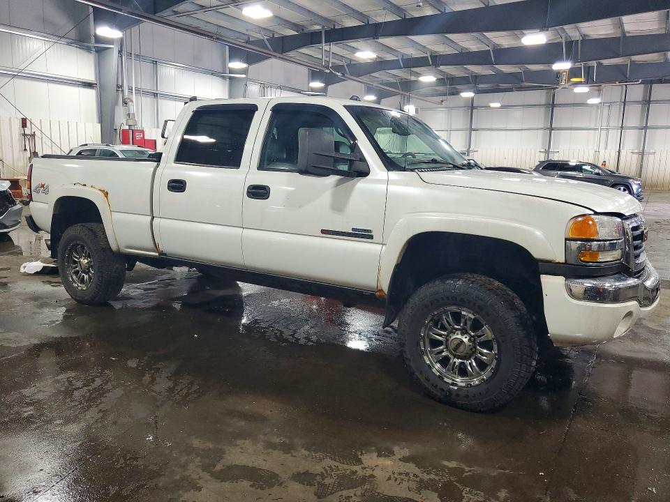 60168526 :رقم المزاد ، 1GTHK23215F851461 vin ، 2005 Gmc Sierra مزاد بيع