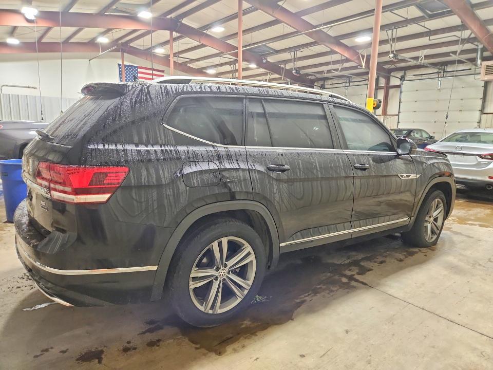2018 Volkswagen Atlas მანქანა იყიდება აუქციონზე, vin: 1V2PR2CA8JC537489, აუქციონის ნომერი: 59703676