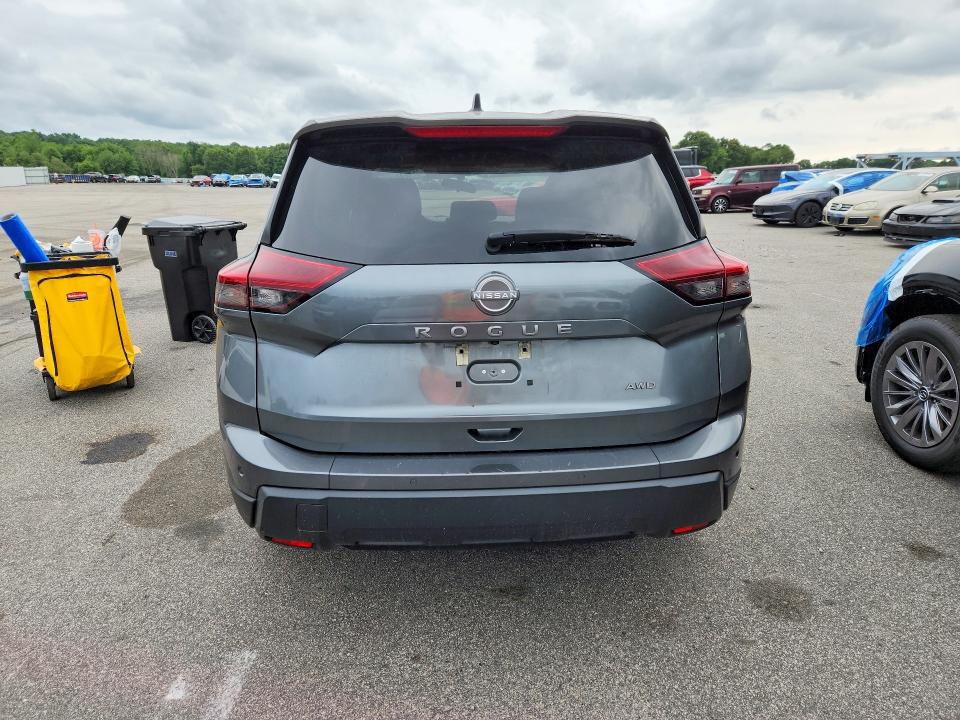 62761306 :رقم المزاد ، 5N1BT3ABXRC696004 vin ، 2024 Nissan Rogue مزاد بيع