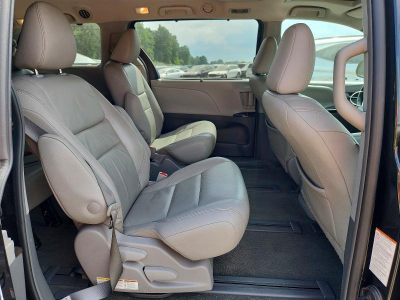 Aukcja sprzedaży 2018 Toyota Sienna, vin: 5TDDZ3DC4JS189702, numer aukcji: 61714146