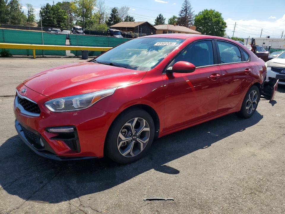 61101206 :رقم المزاد ، 3KPF24AD7ME264469 vin ، 2021 Kia Forte مزاد بيع