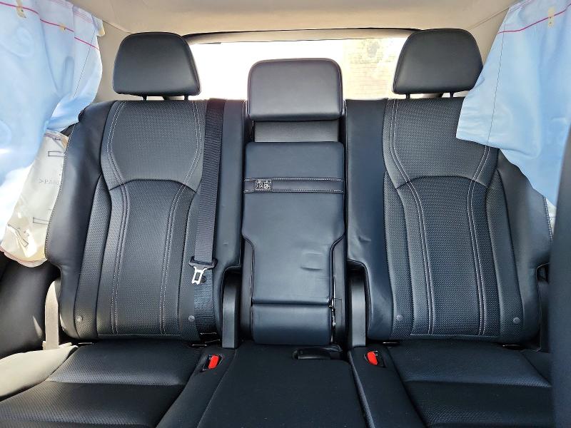 61811276 :رقم المزاد ، 2T2ZZMCA5GC015985 vin ، 2016 Lexus Rx مزاد بيع