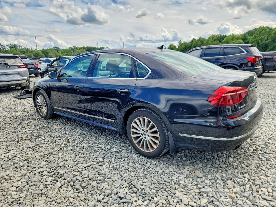 Продаж на аукціоні авто 2017 Volkswagen Passat, vin: 1VWBT7A3XHC011984, номер лоту: 60325166