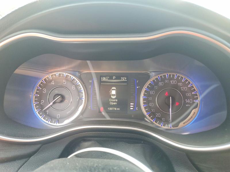 61080386 :رقم المزاد ، 1C3CCCAB6FN640669 vin ، 2015 Chrysler 200 مزاد بيع