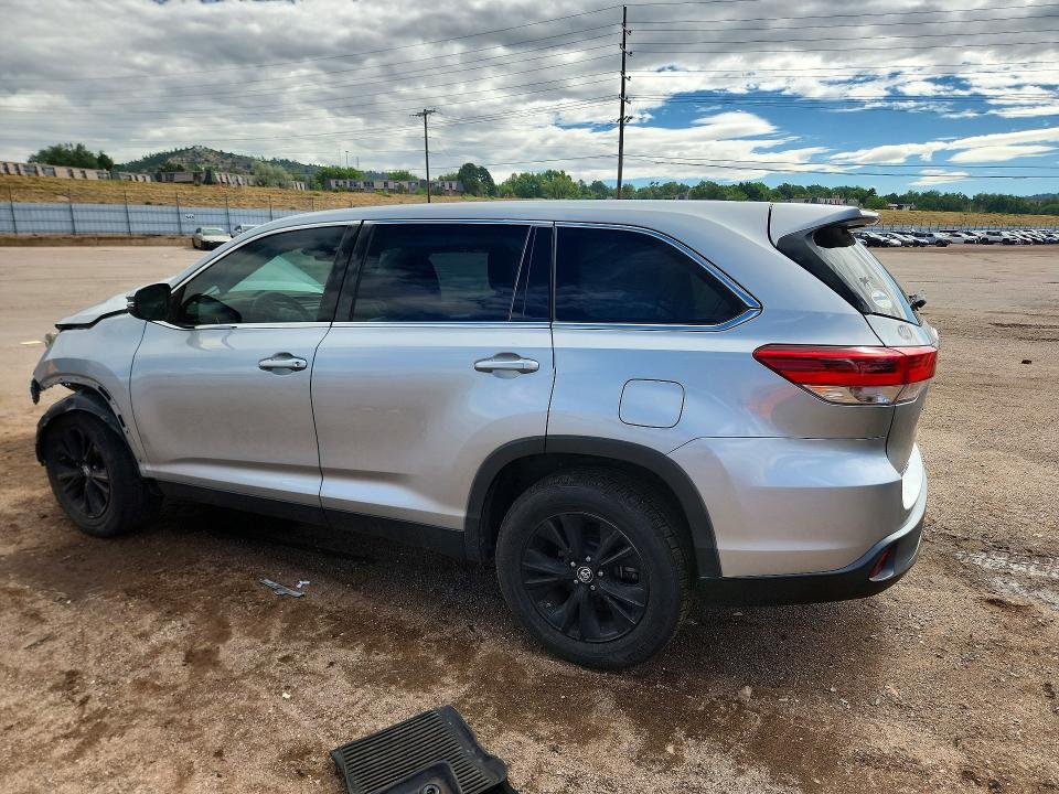 Продажа на аукционе авто 2019 Toyota Highlander, vin: 5TDZARFH5KS050625, номер лота: 62283726