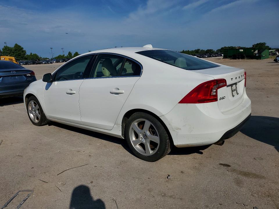 60296546 :رقم المزاد ، YV1622FS1C2106789 vin ، 2012 Volvo S60 مزاد بيع