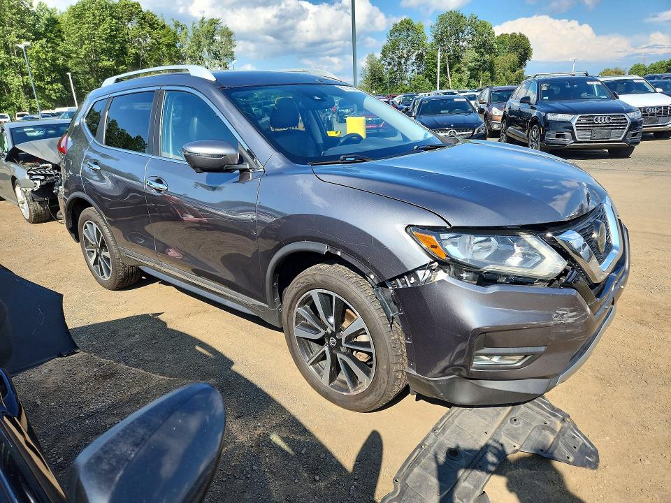 62142446 :رقم المزاد ، 5N1AT2MV9KC767338 vin ، 2019 Nissan Rogue مزاد بيع